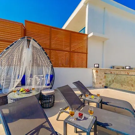 Luxury With Pool In Kalkan Вилла Каш