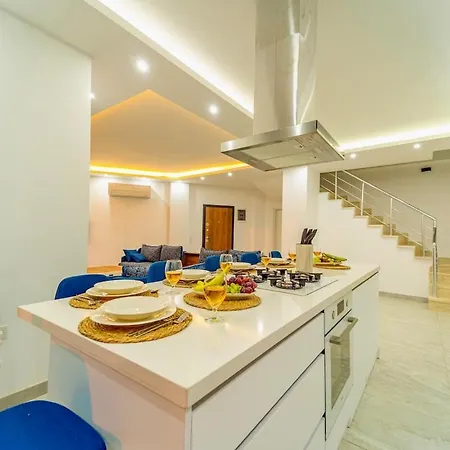Luxury With Pool In Kalkan Вилла
