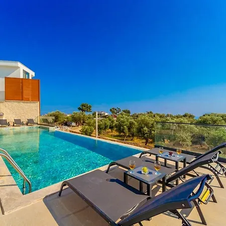 Luxury With Pool In Kalkan Вилла Каш